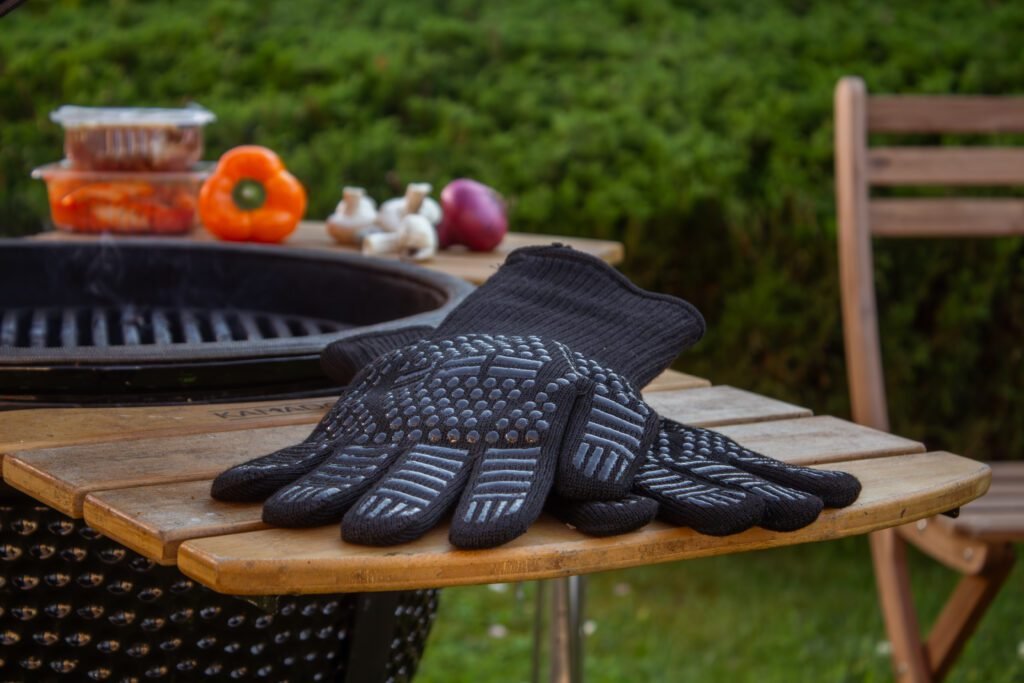 Keukenvriend BBQ Gloves Listing Infomercial Video